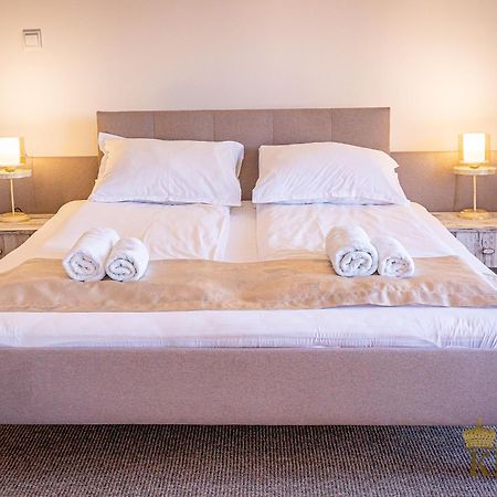 Hotel Kiev Велико-Тирново Екстер'єр фото