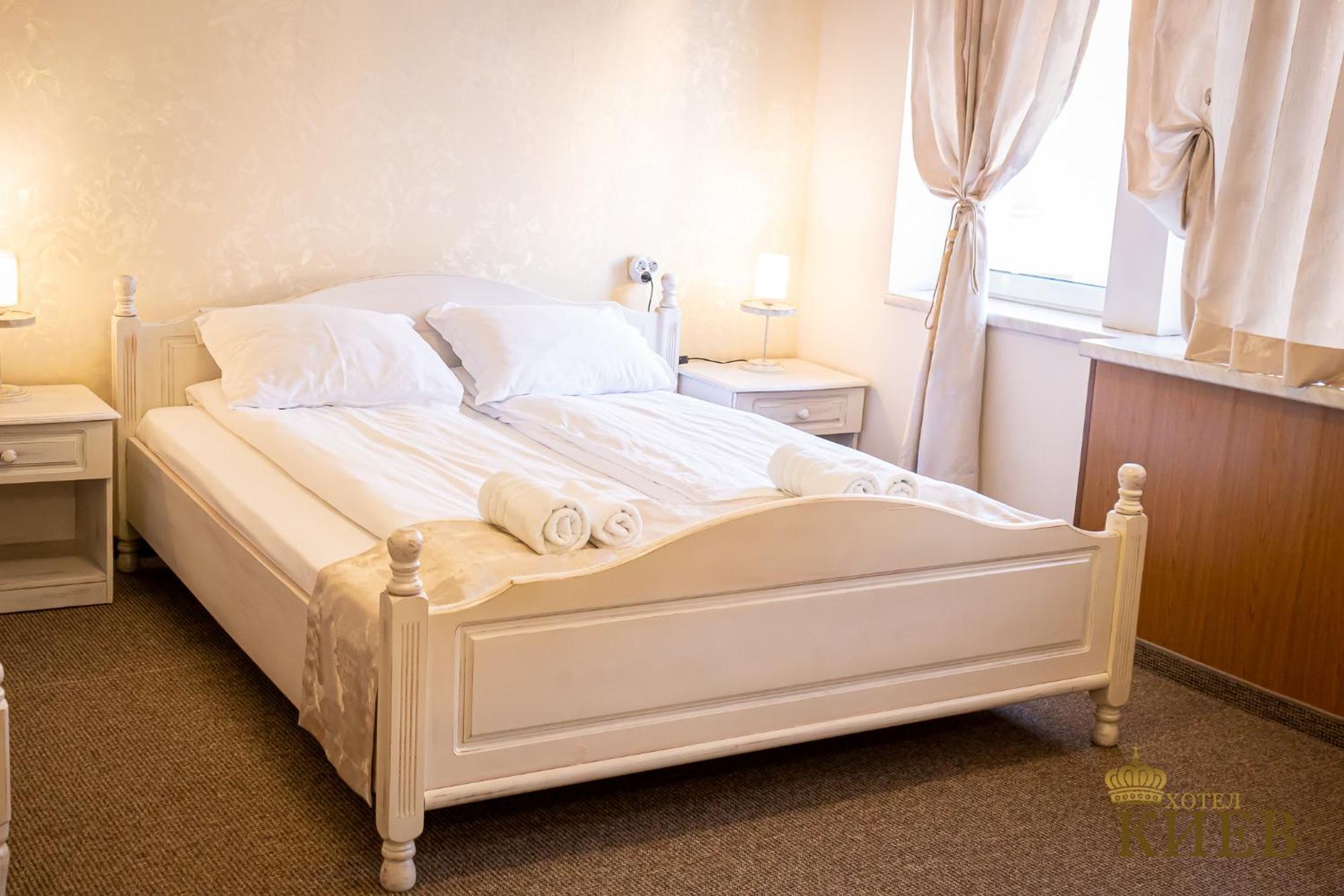 Hotel Kiev Велико-Тирново Екстер'єр фото