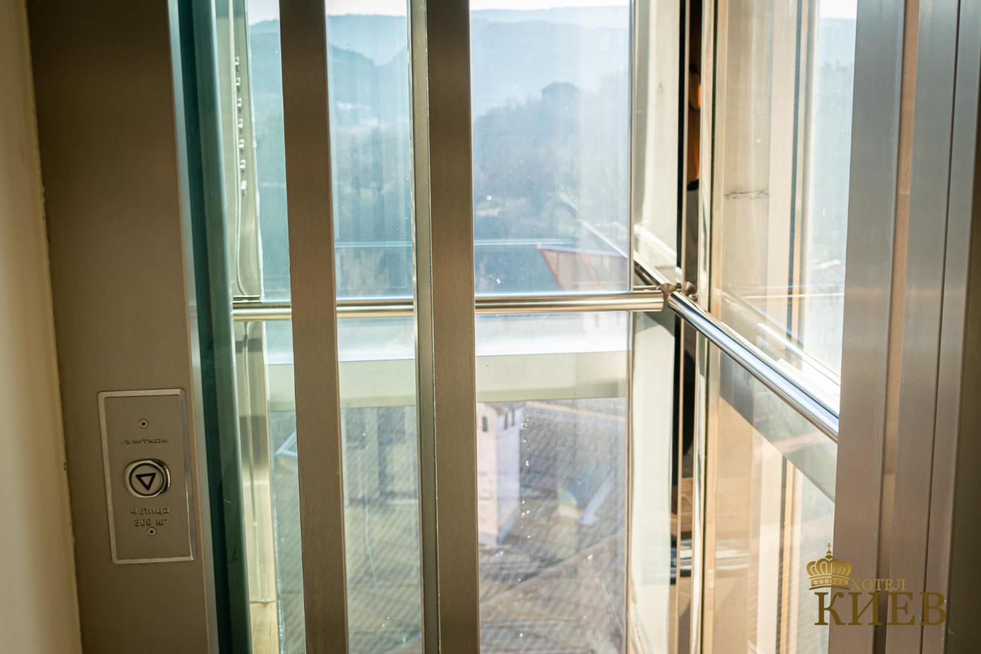 Hotel Kiev Велико-Тирново Екстер'єр фото