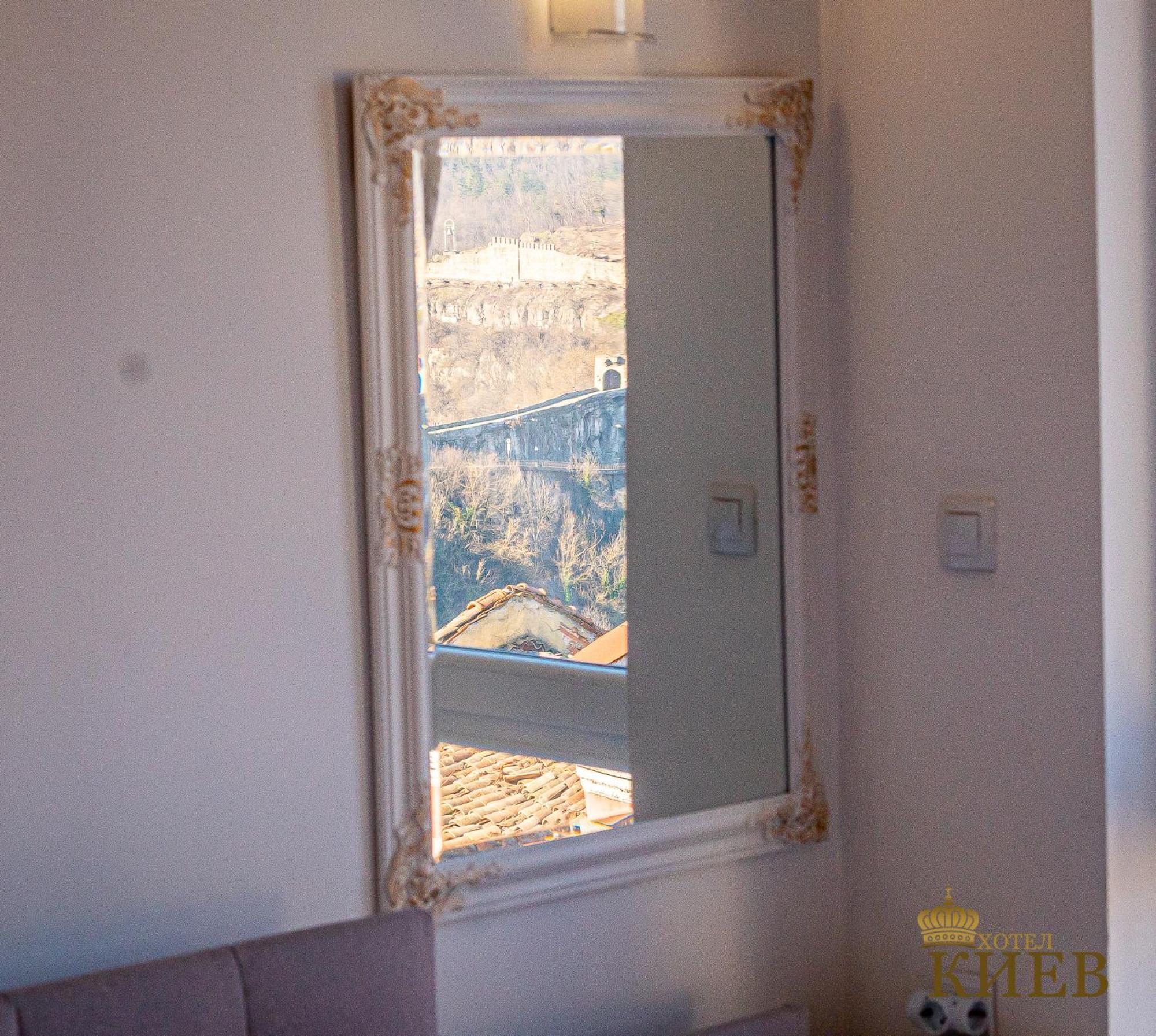 Hotel Kiev Велико-Тирново Екстер'єр фото