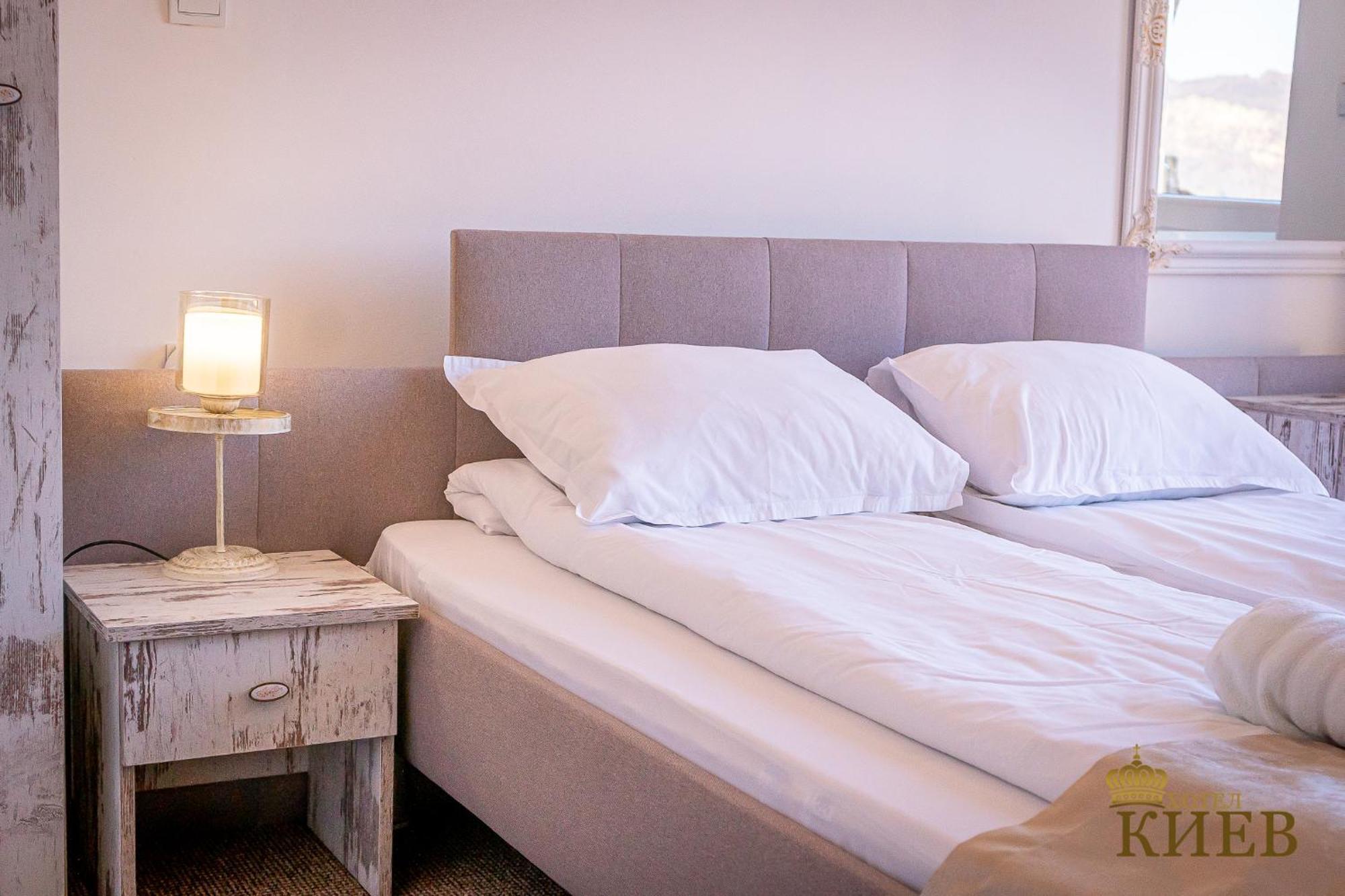 Hotel Kiev Велико-Тирново Екстер'єр фото